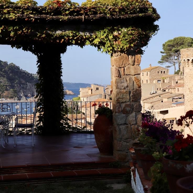 Family-friendly dining with comfy seating